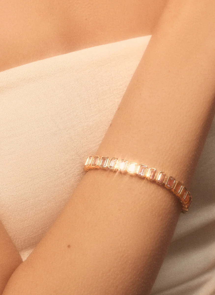 Peekaboo Spinel and Diamond Bracelet