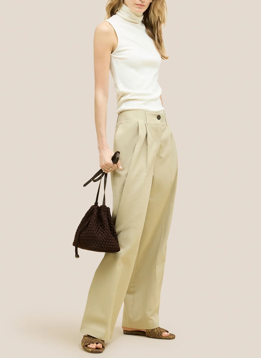 Gramercy Bucket Bag in Chocolate