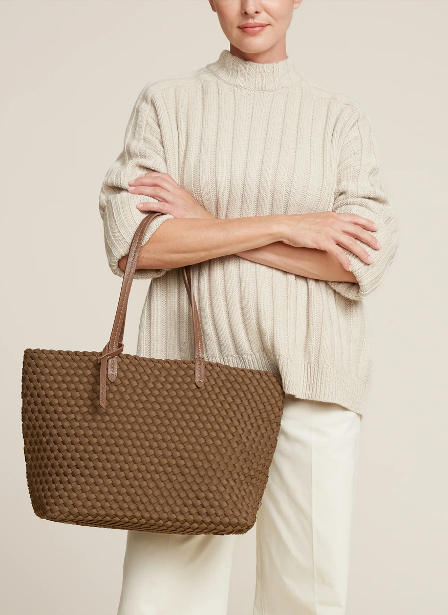 Jetsetter Small Tote in Mink