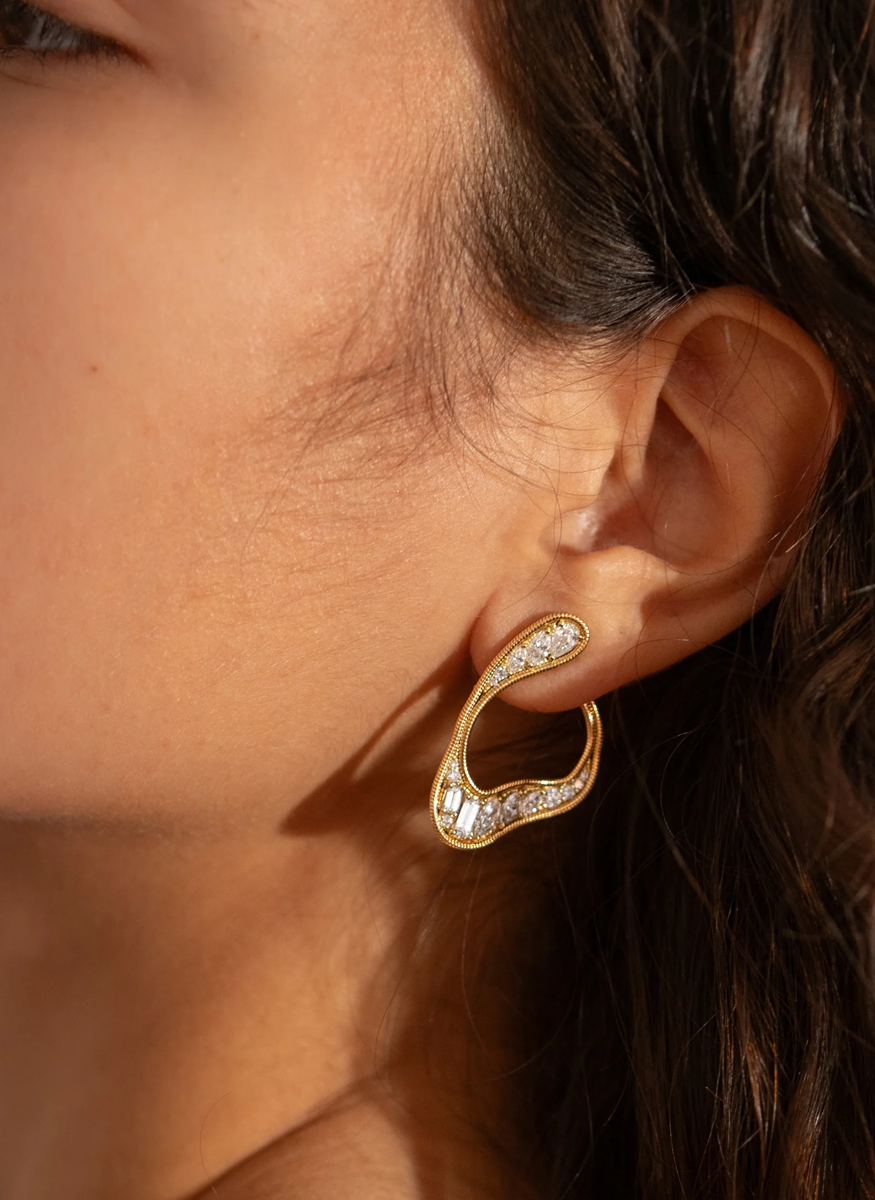 Stream Loop Diamond Earrings
