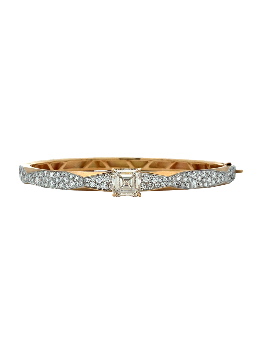 Enigma Asscher-cut Diamond Bangle