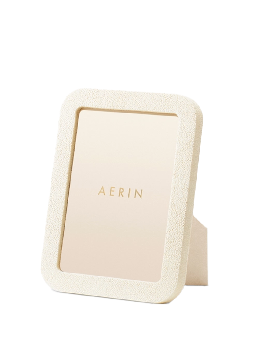 Modern Shagreen Frame in Cream, 5x7