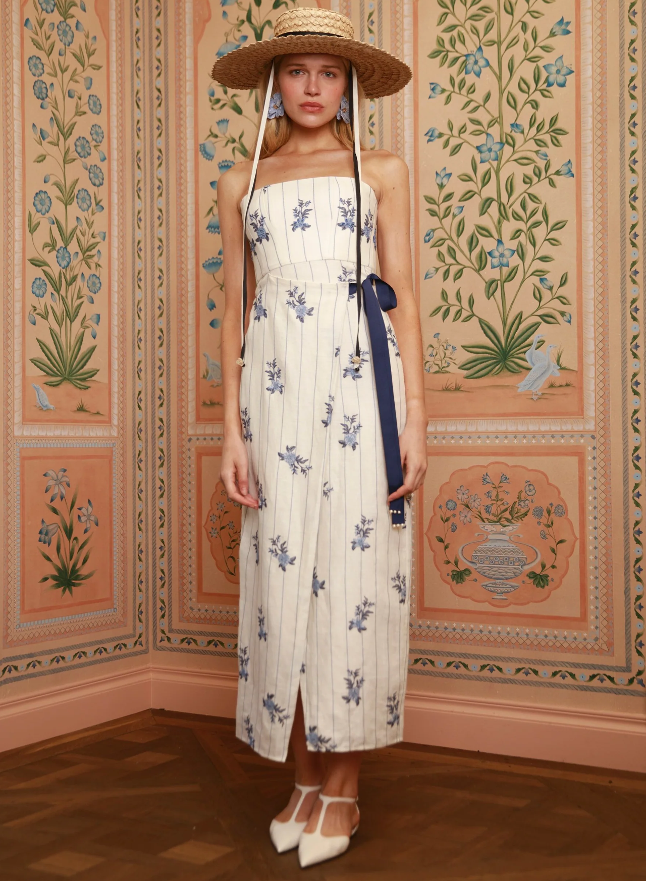 Cinéfila Valle Maxi Dress - Agua by Agua Bendita