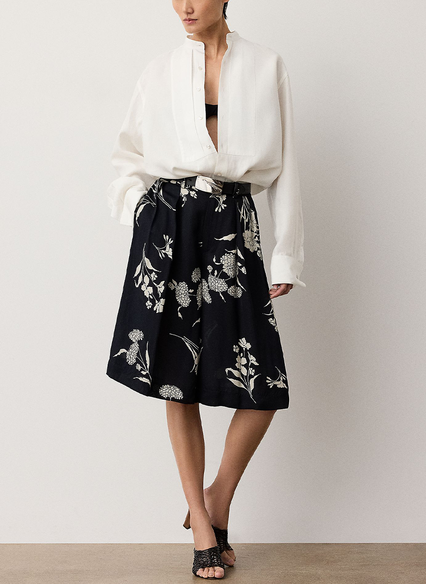 Kirstin Classic Linen Button Front Blouse