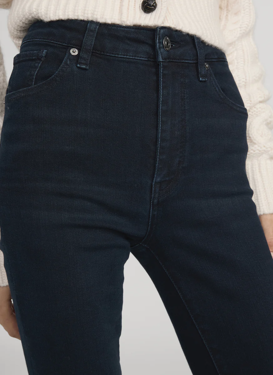 The Reboot Jean in Century - FRAME