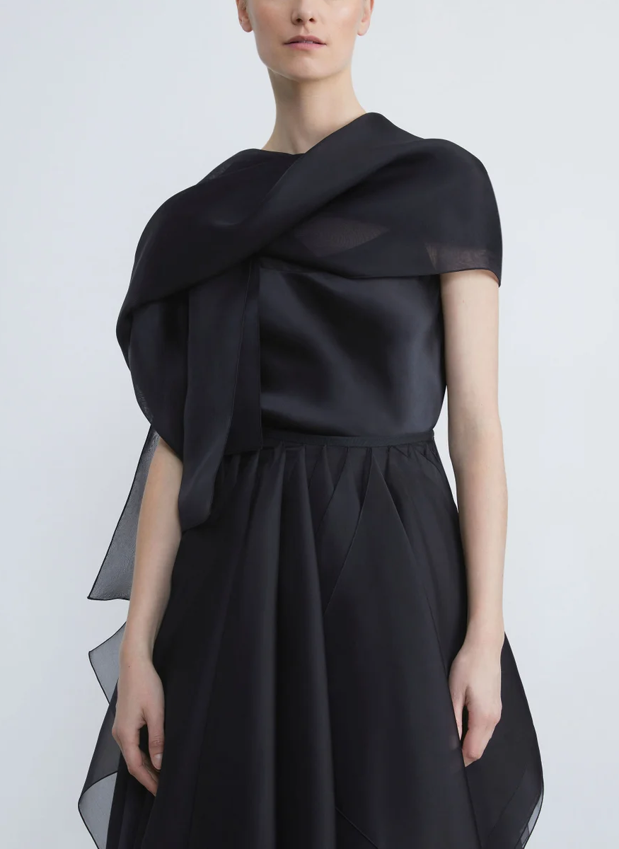 Silk Organza Stole in Black