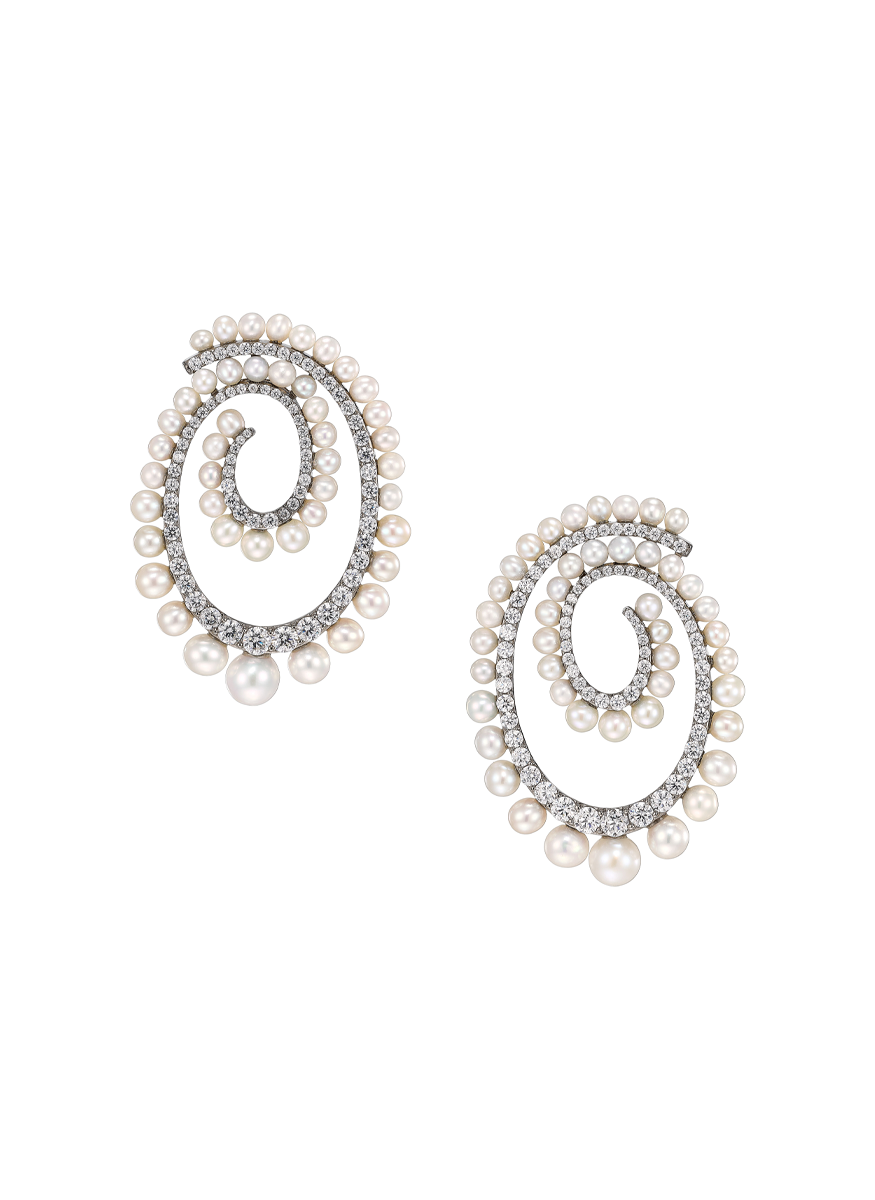 Petite Pearl Vortex Earrings