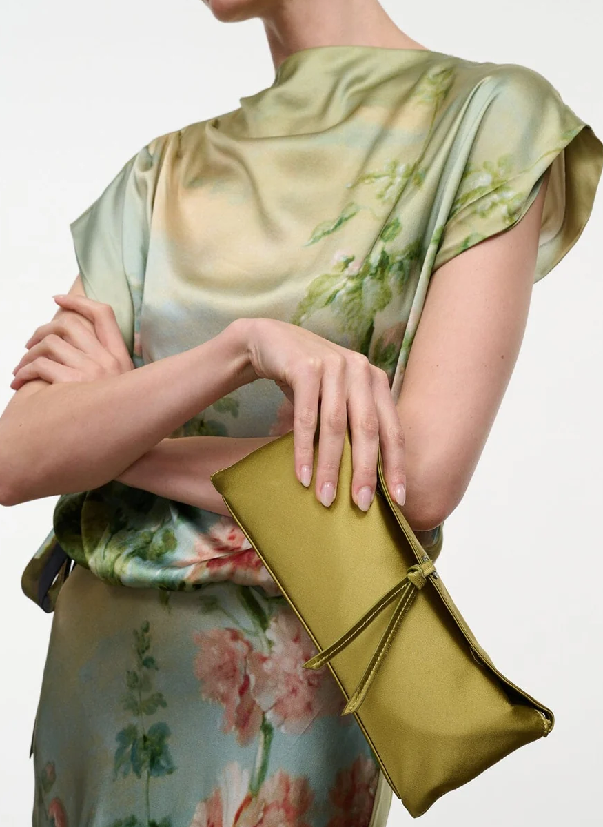 Eve Clutch in Wasabi - STAUD