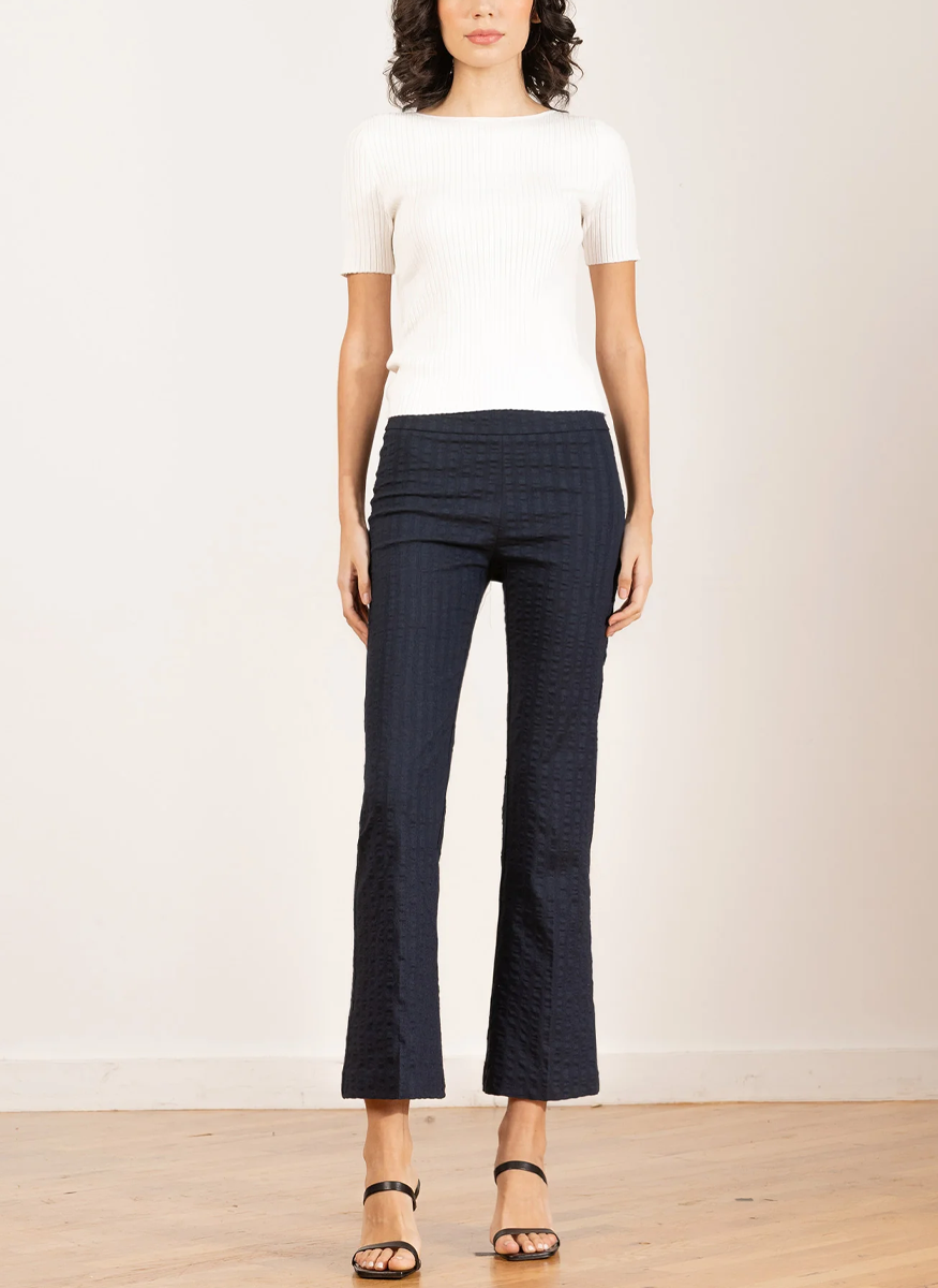 Leo Seersucker Pant in Navy - Avenue Montaigne