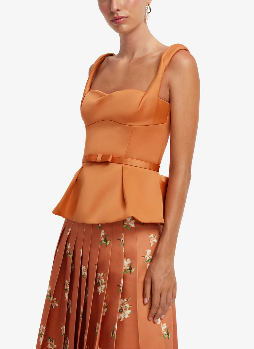 Georgia Top - Leo Lin