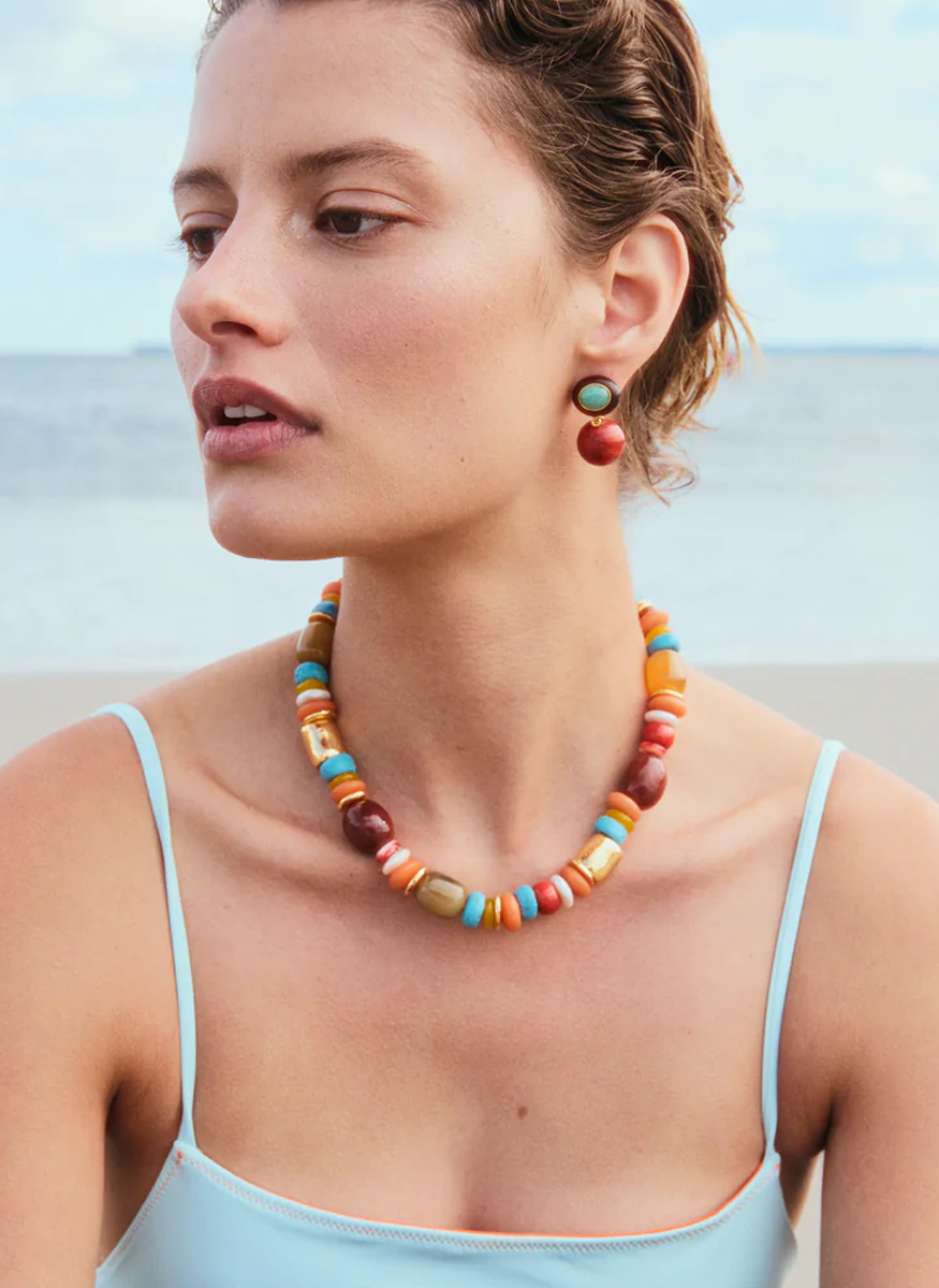 Laurel Earrings in Coral - Lizzie Fortunato
