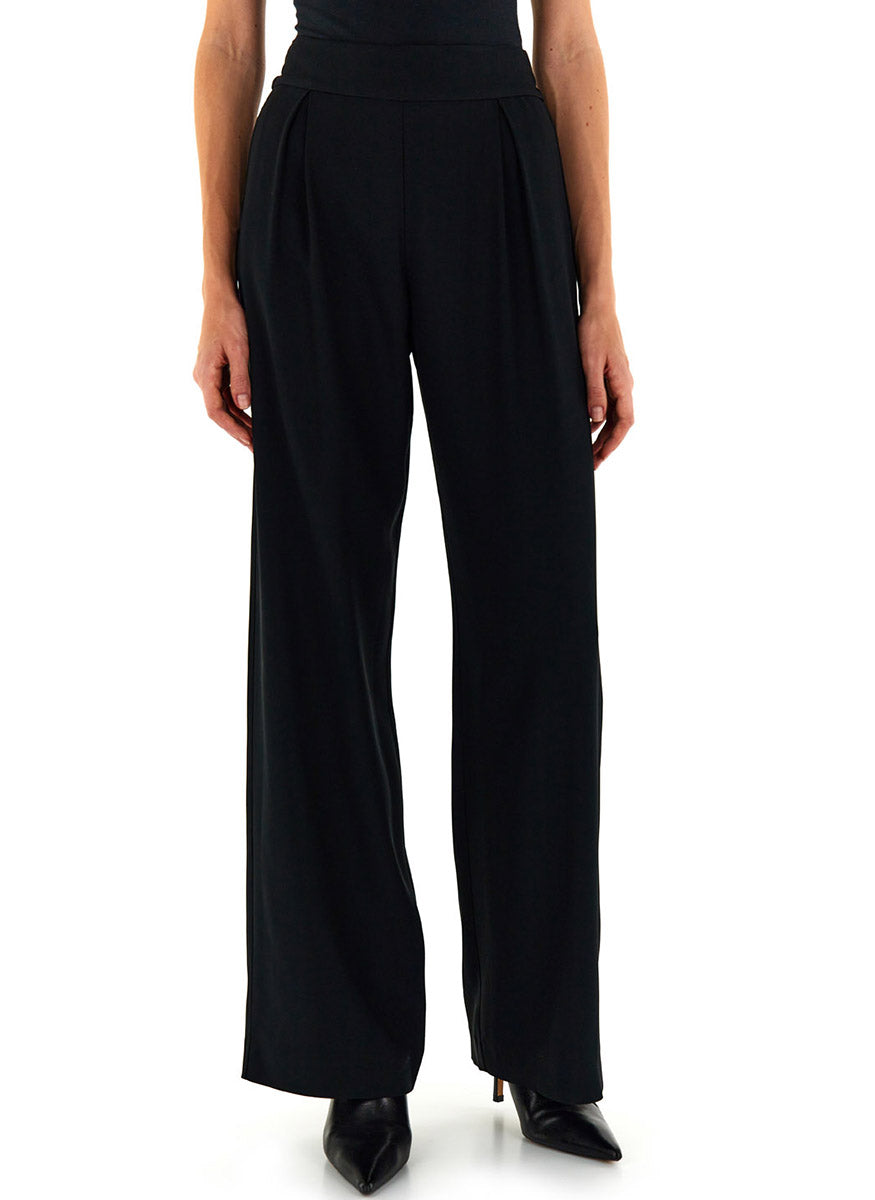 Pleated Front Pull-On Pant