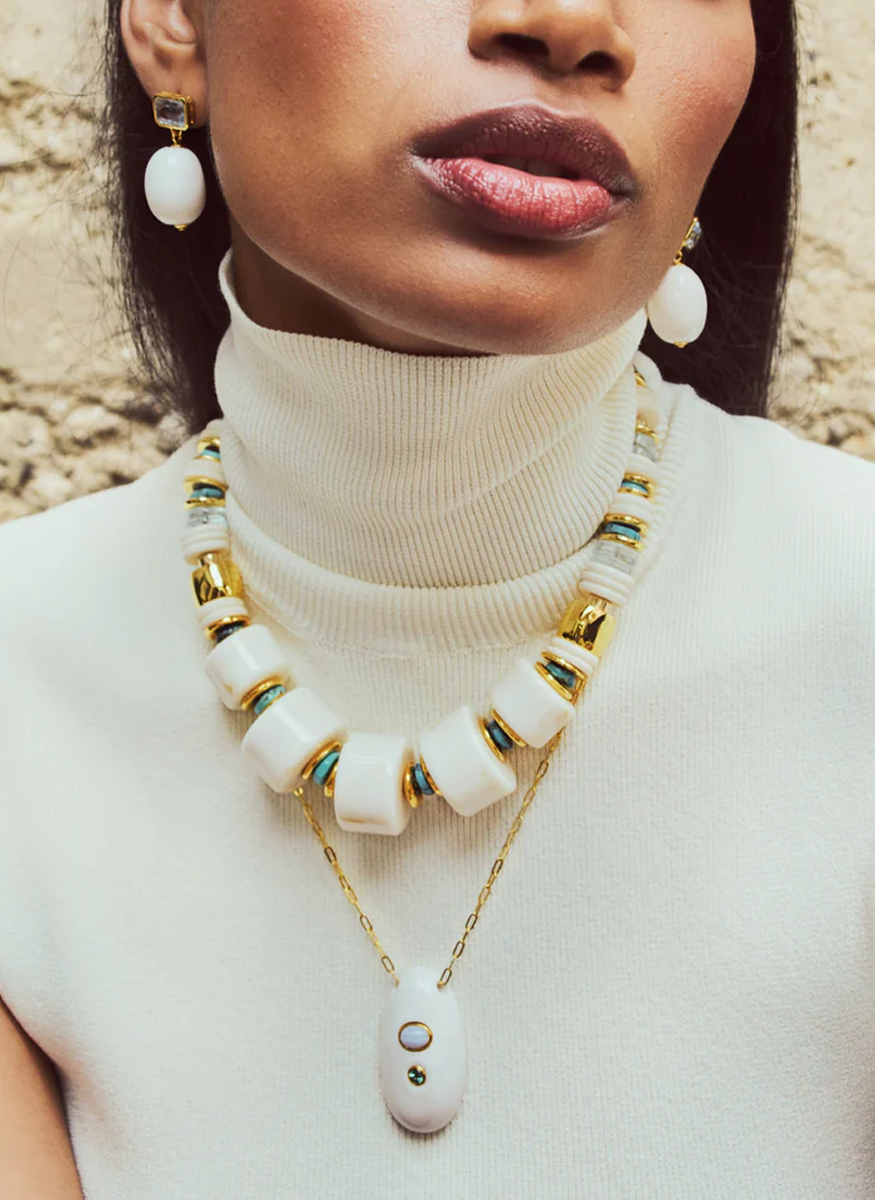 La Paz Pendant Necklace