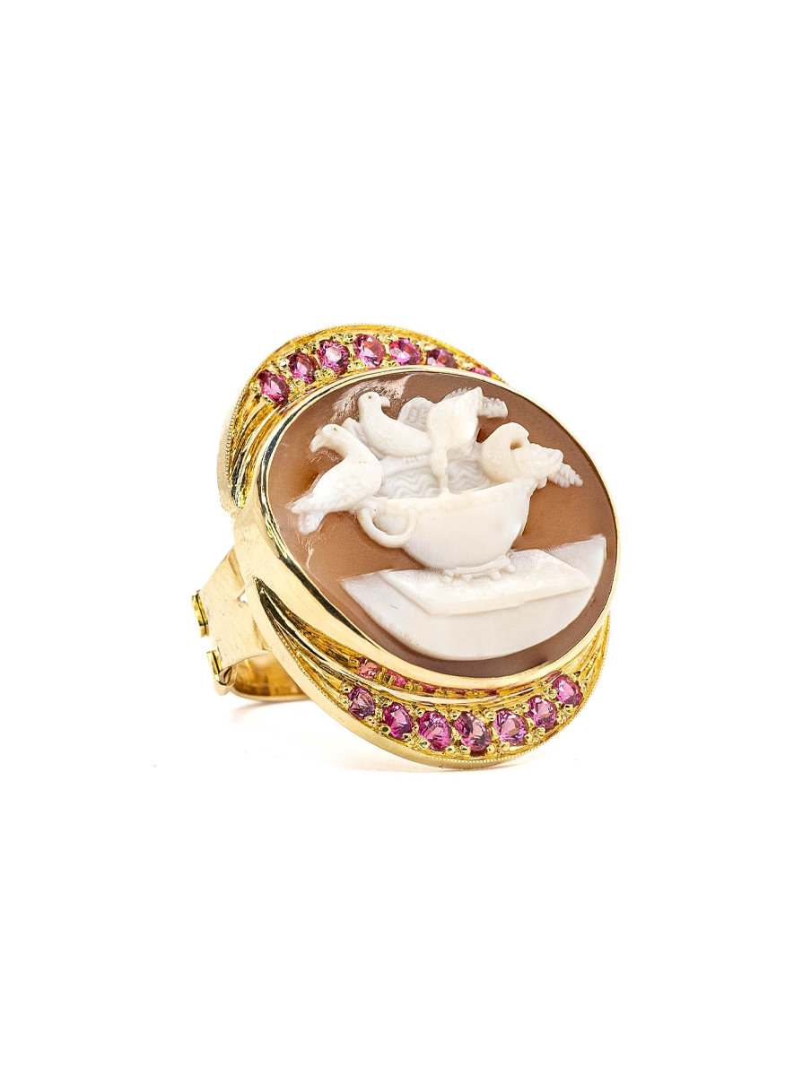 "Doves" Cameo Ring