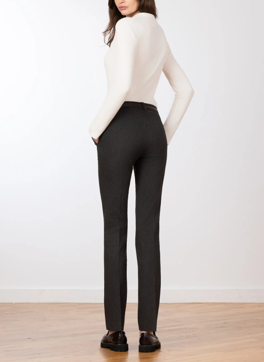 Romeo Flannel Straight Leg Pant in Charcoal - Avenue Montaigne