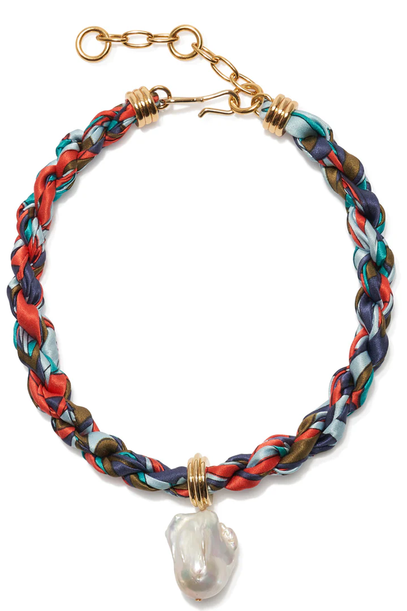 Woven Collar in Ibiza