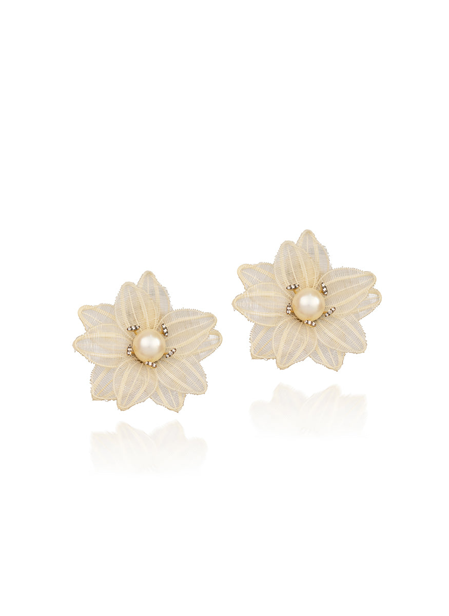 Ivory Horsemane Flower Earrings