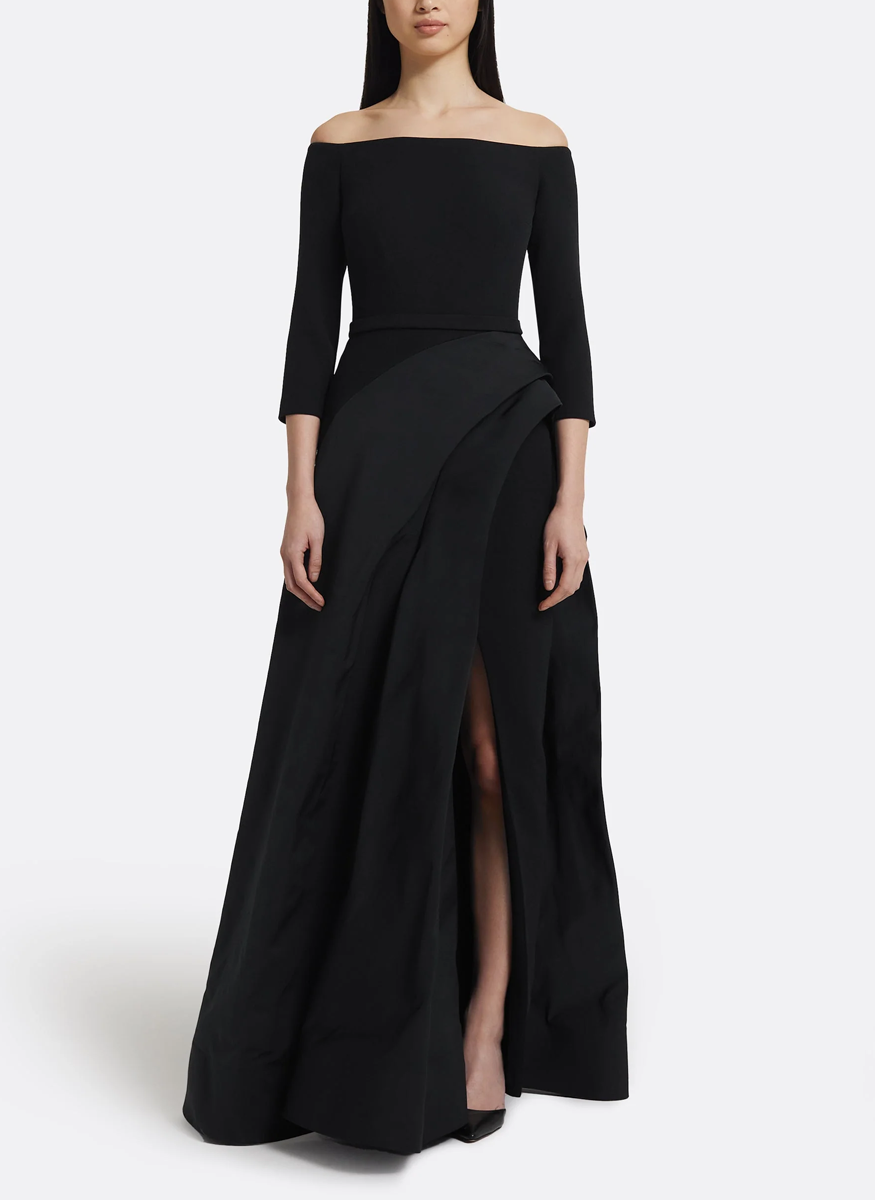 Nila Long Dress in Black - Safiyaa