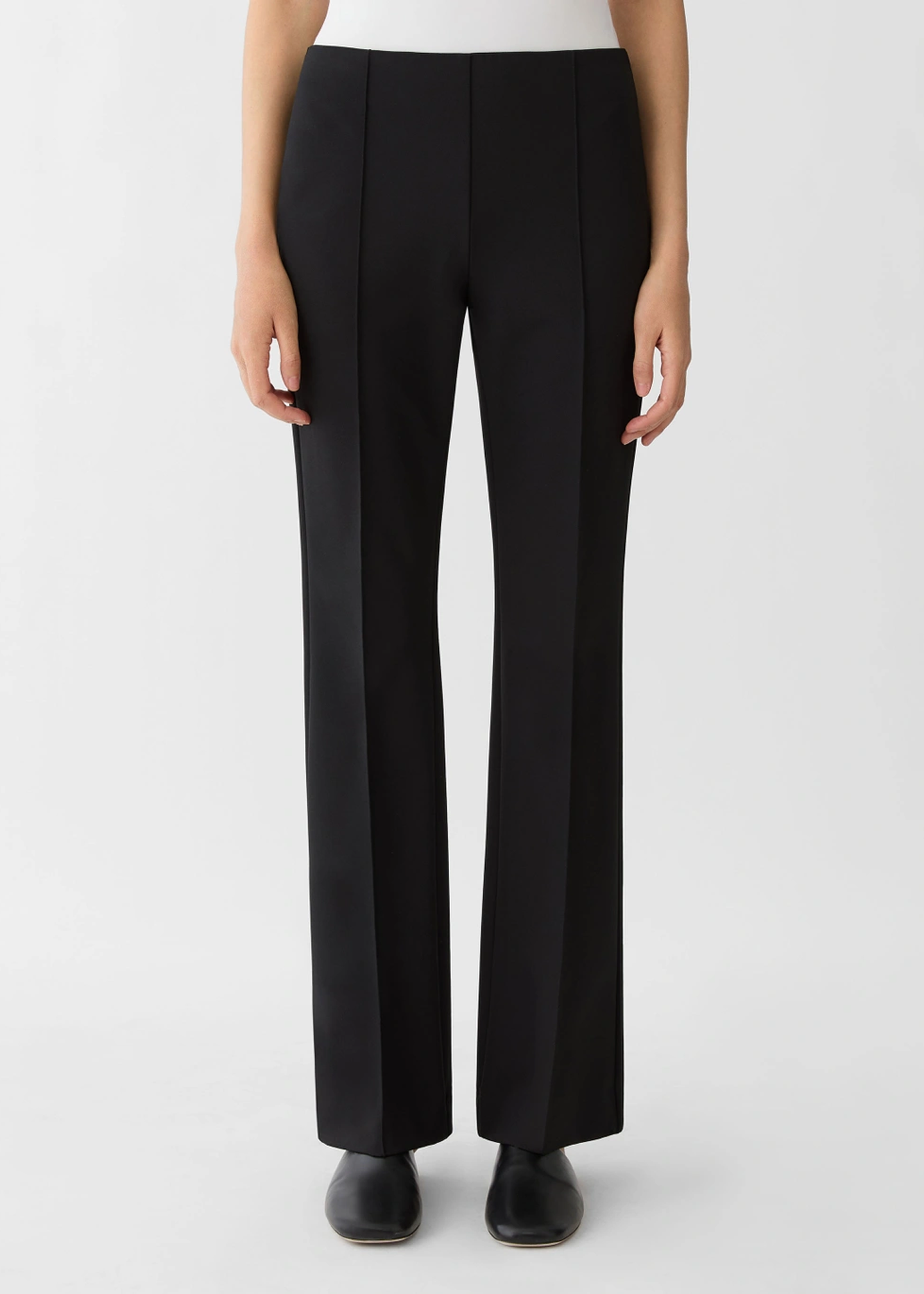Acclaimed Stretch Gramercy Flare Pant