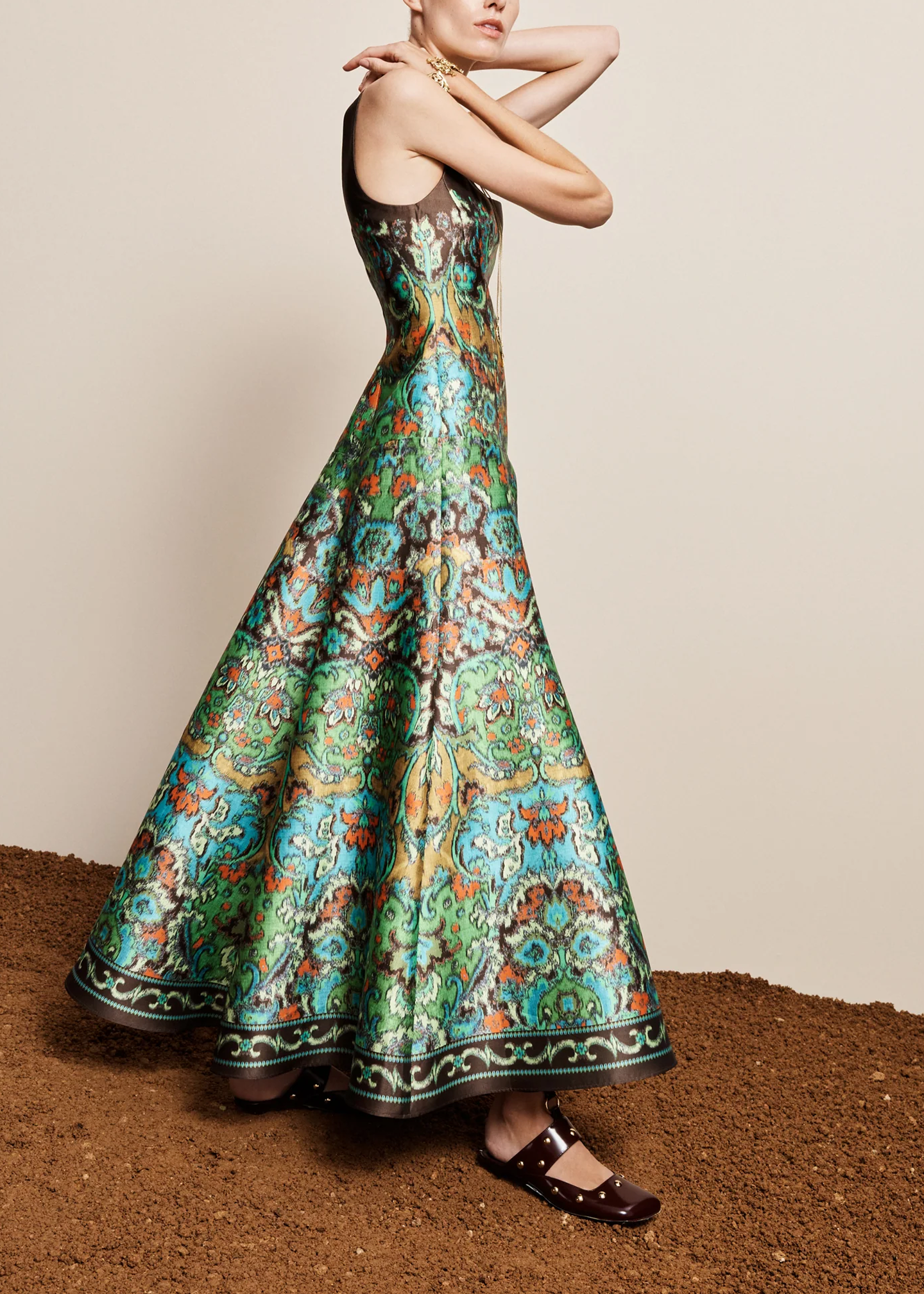 Charlotte Gown - Alémais