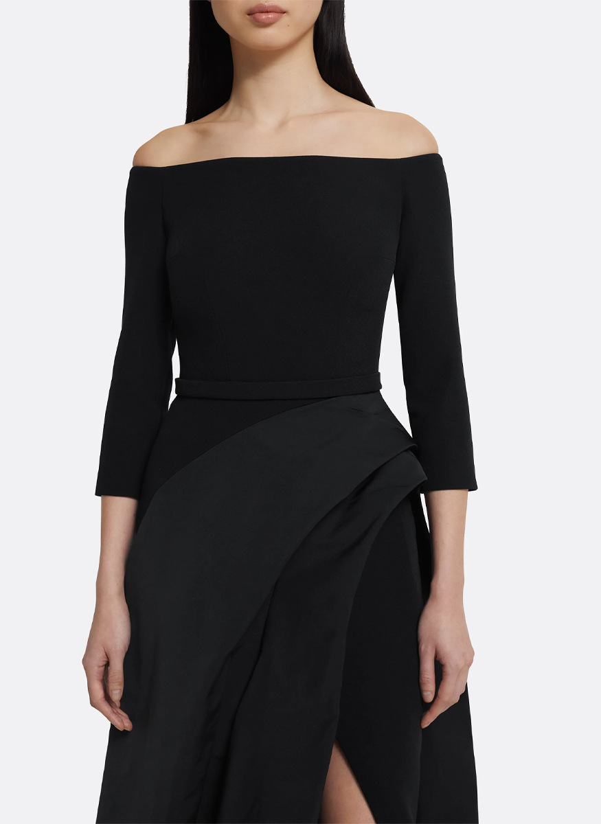 Nila Long Dress in Black - Safiyaa