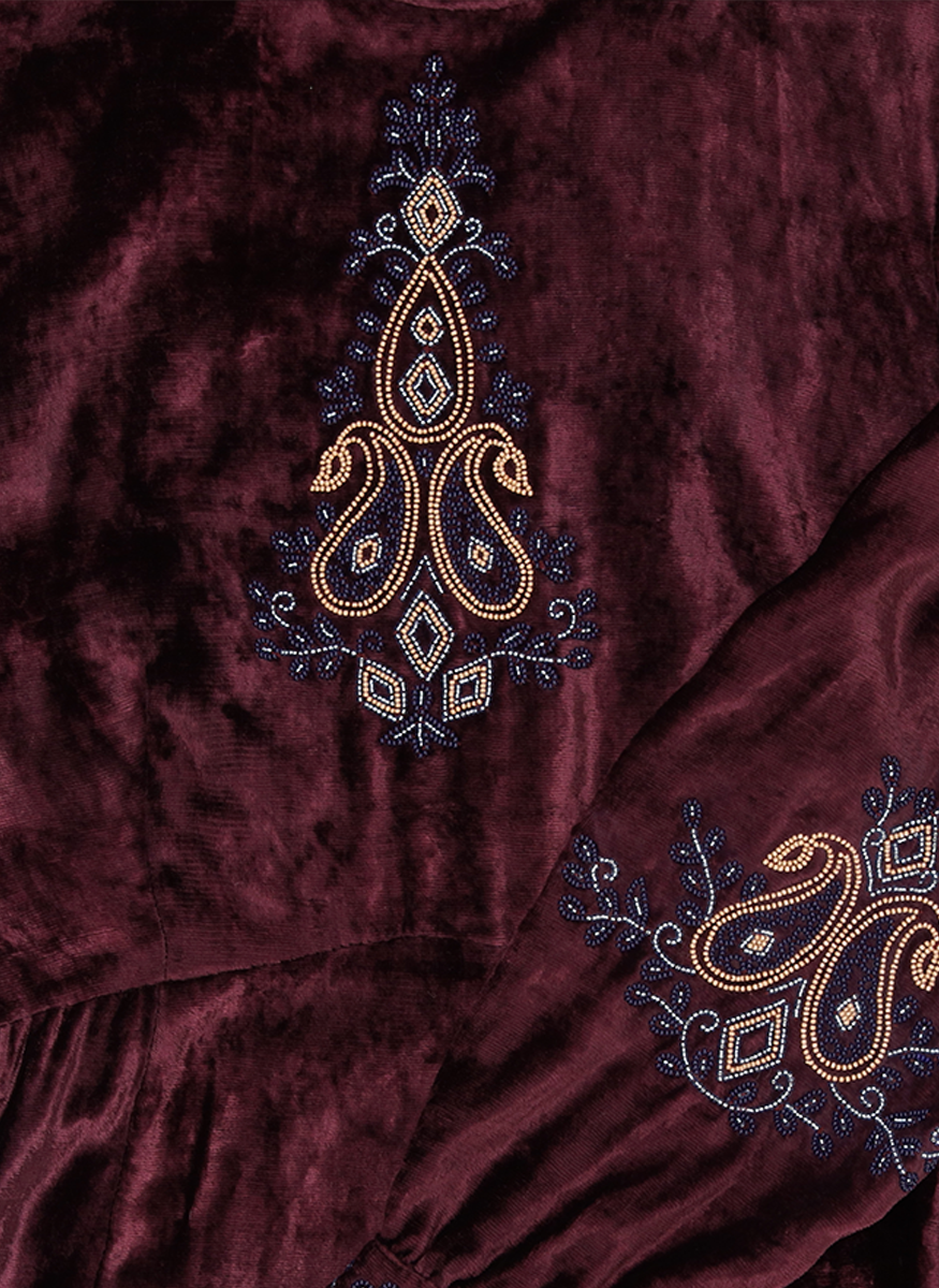 Velour Embroidered Maxi Dress - Fortela