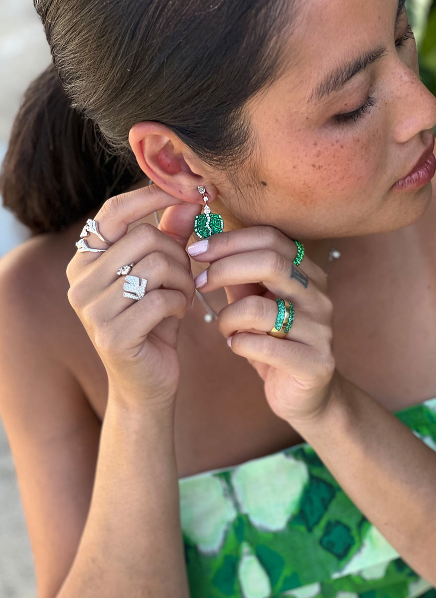 “Emerald Folha” Drop Earrings - Graziela
