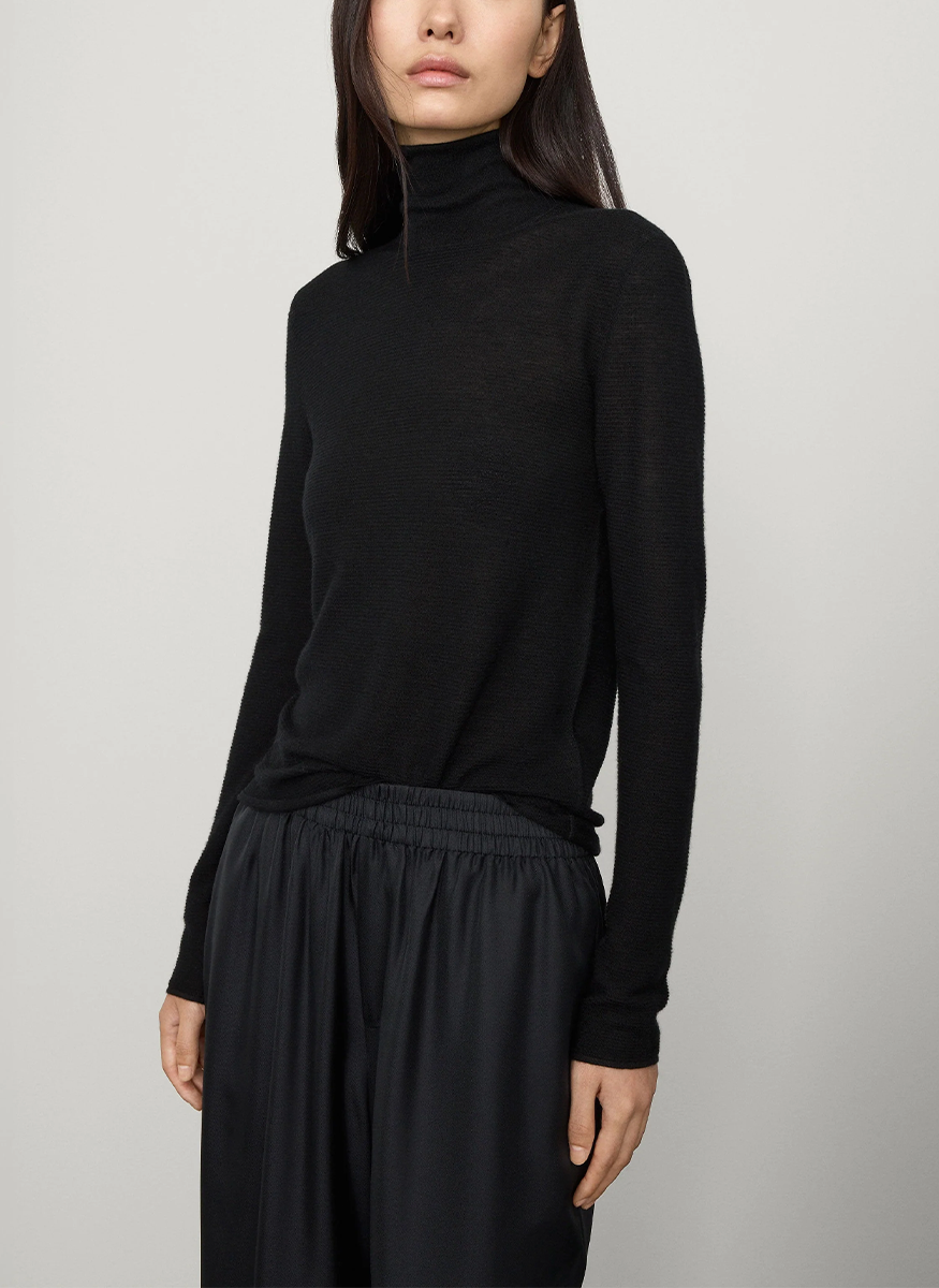 Lory Sweater - Lisa Yang