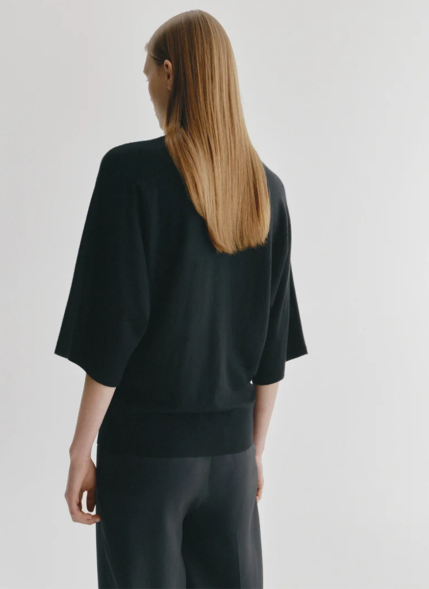 Norie Sweater - Lisa Yang