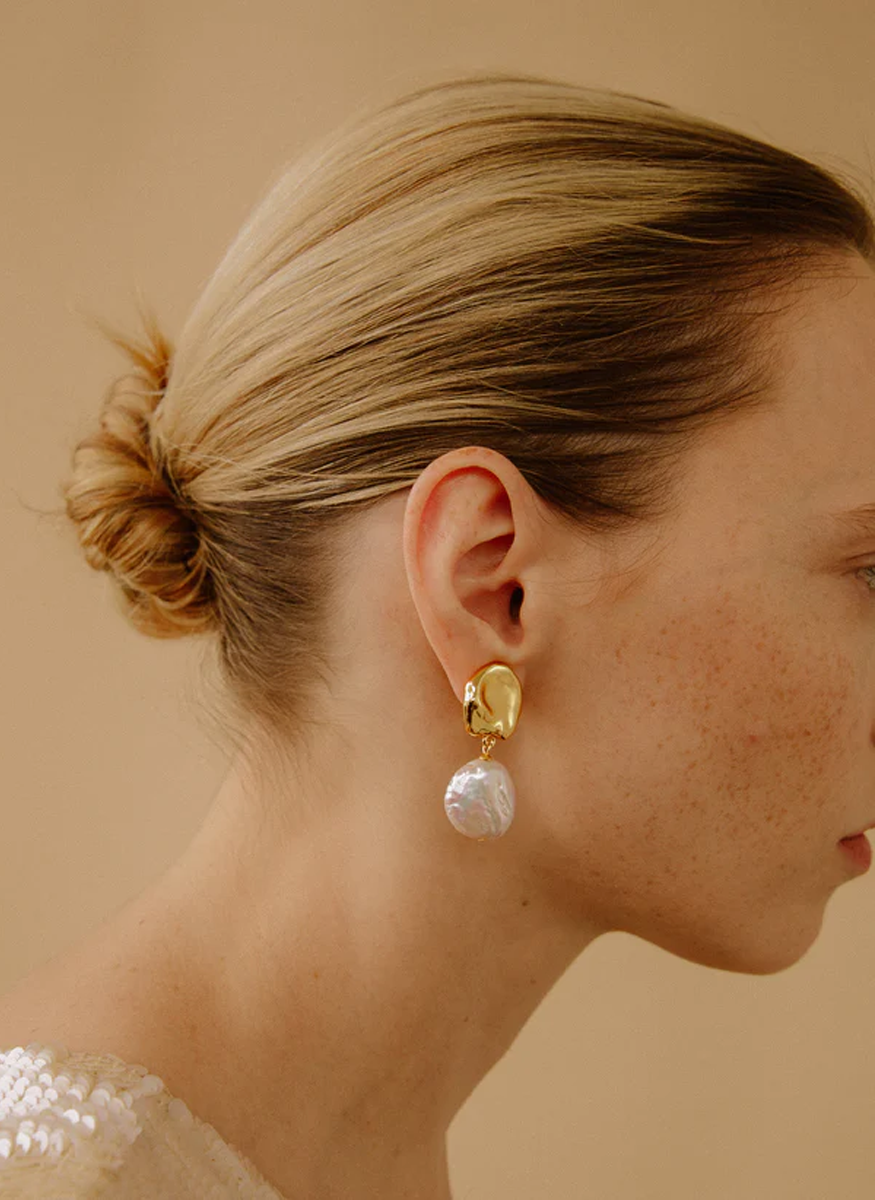 Coin Reflection Earrings in Gold