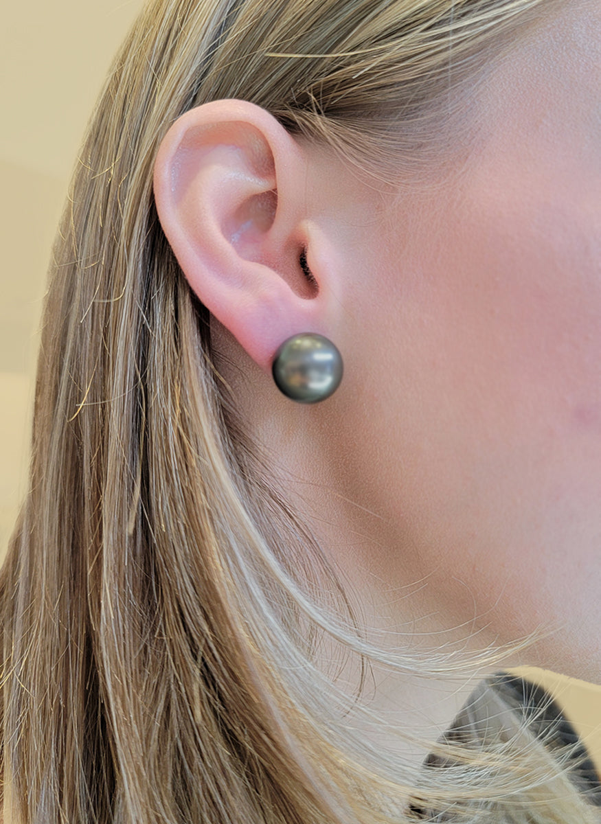 Tahitian Pearl Studs